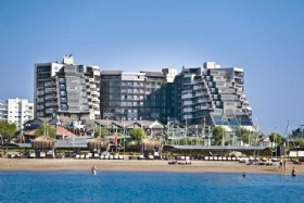 Limak Lara De Luxe Hotel & Resort